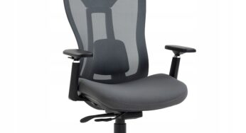 Review Luka Fotel birou ergonomic 135° inclinare suport lombar ajustabil
